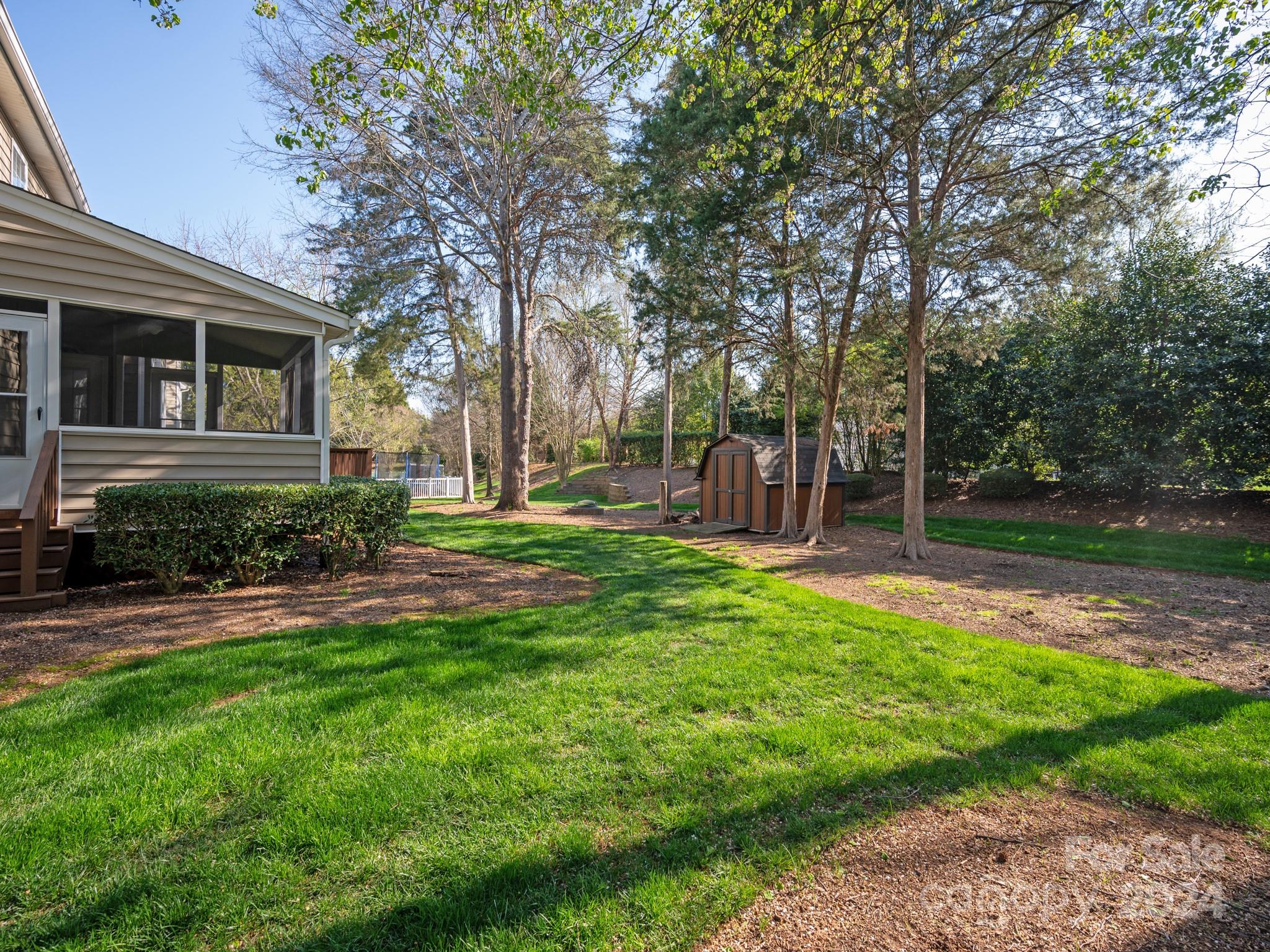 Hunter Oaks - Residential