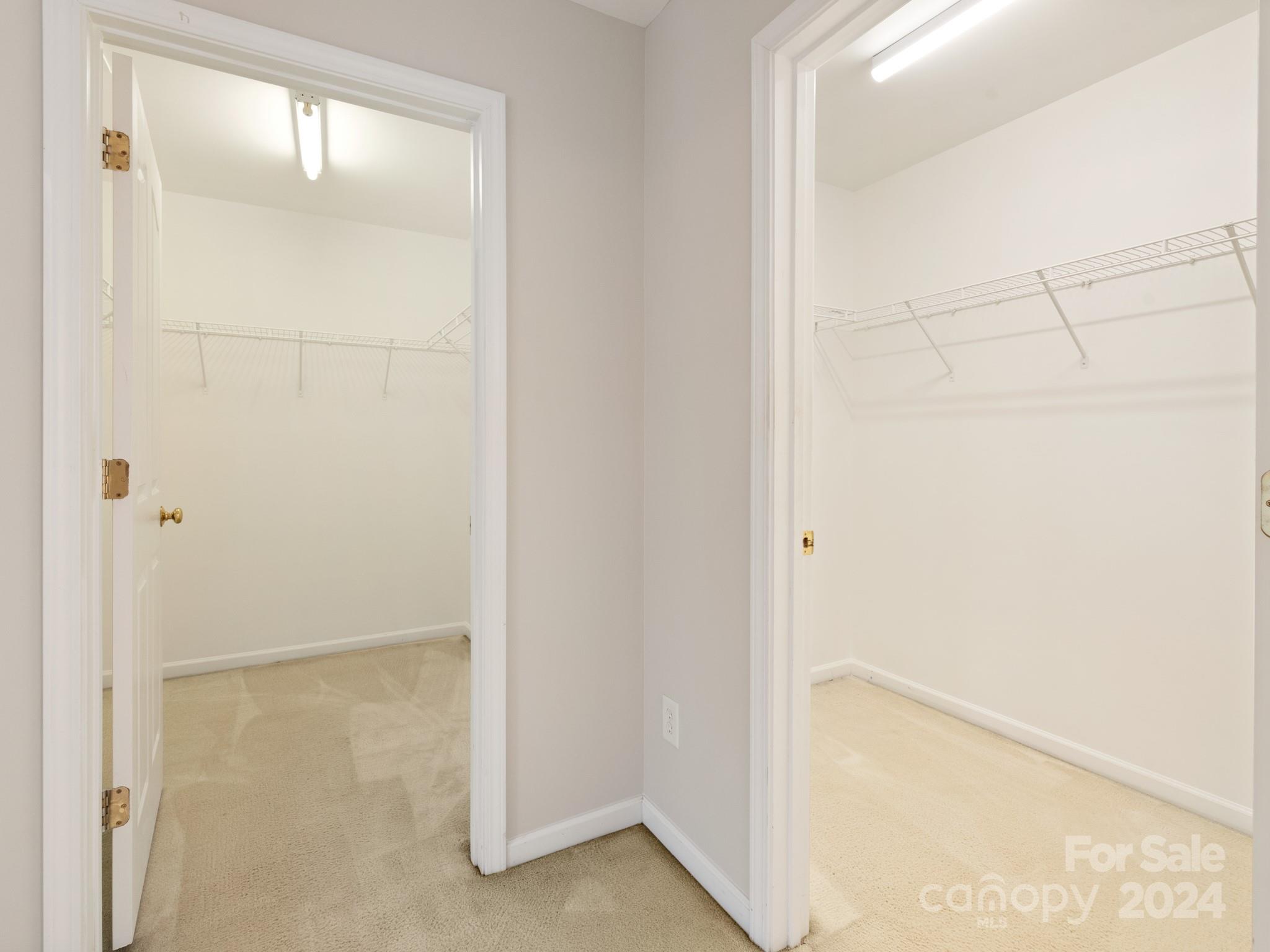 Hunter Oaks - Residential