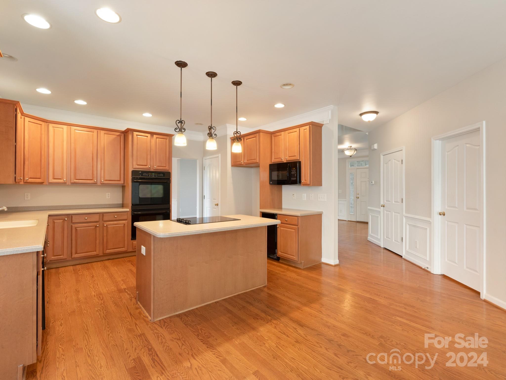 Hunter Oaks - Residential