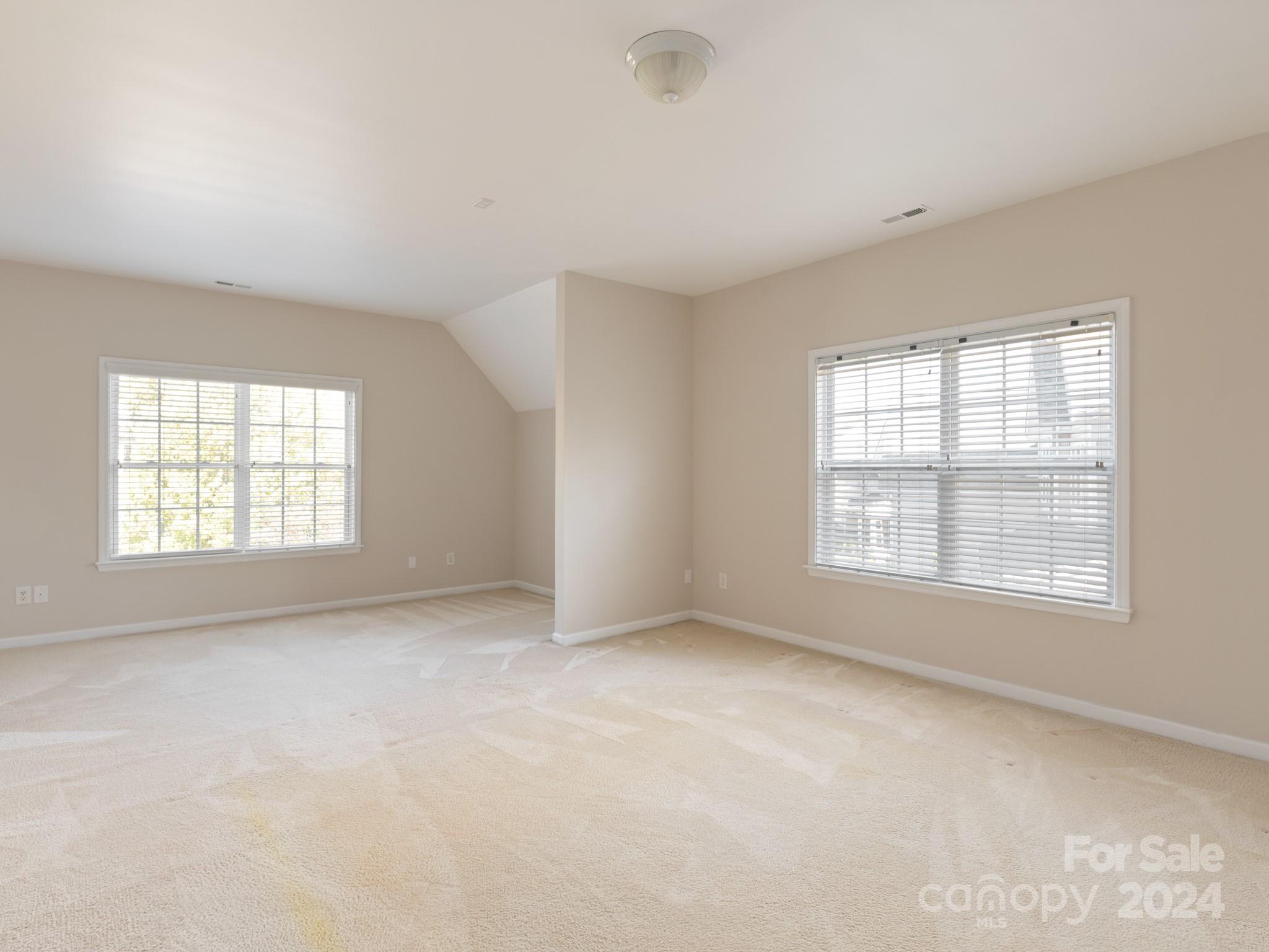 Hunter Oaks - Residential