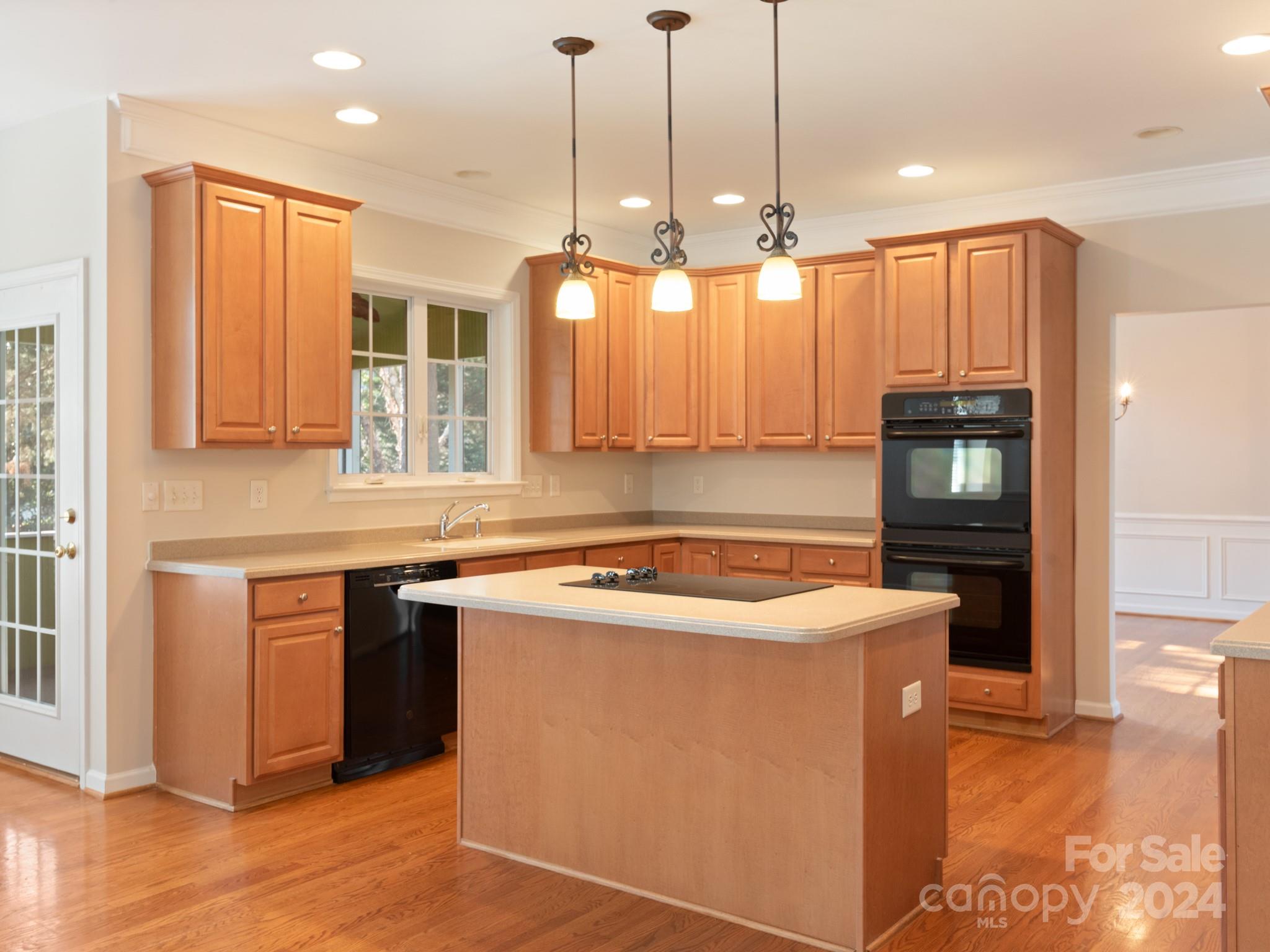 Hunter Oaks - Residential