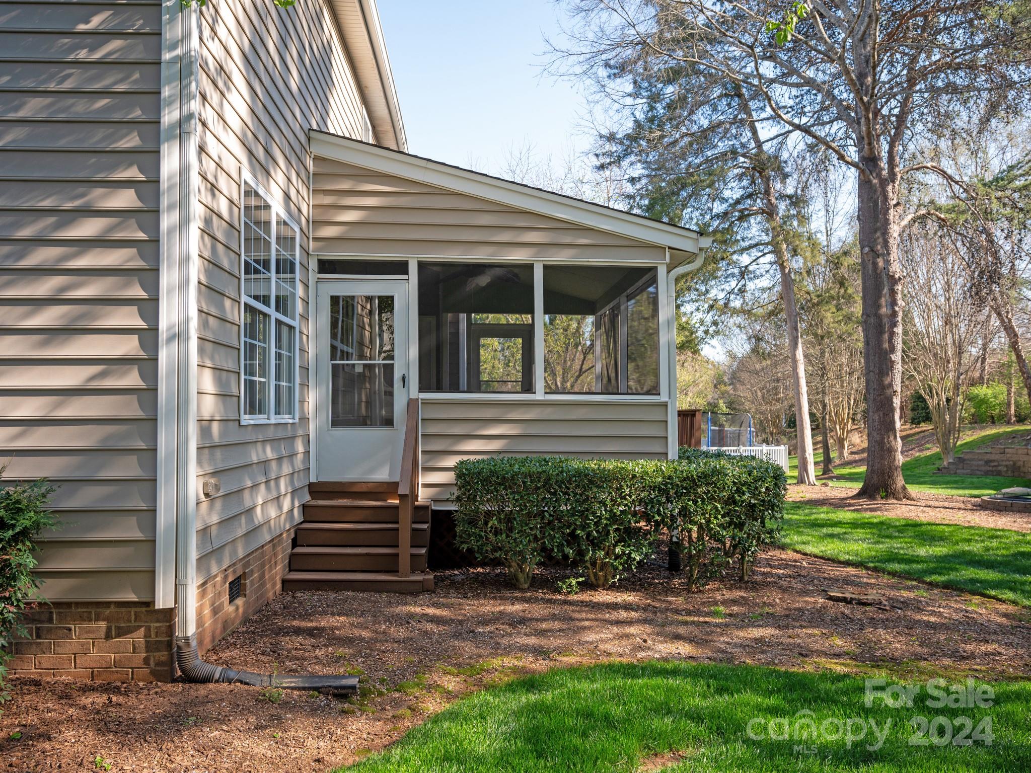 Hunter Oaks - Residential