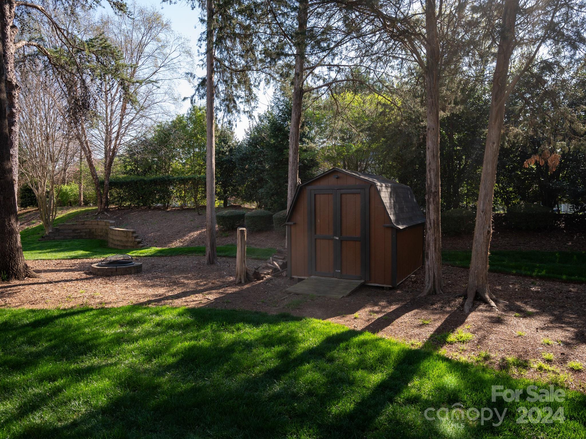 Hunter Oaks - Residential