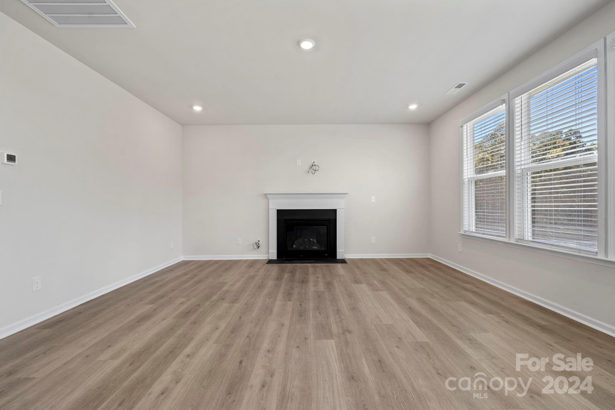 River Falls - Residential