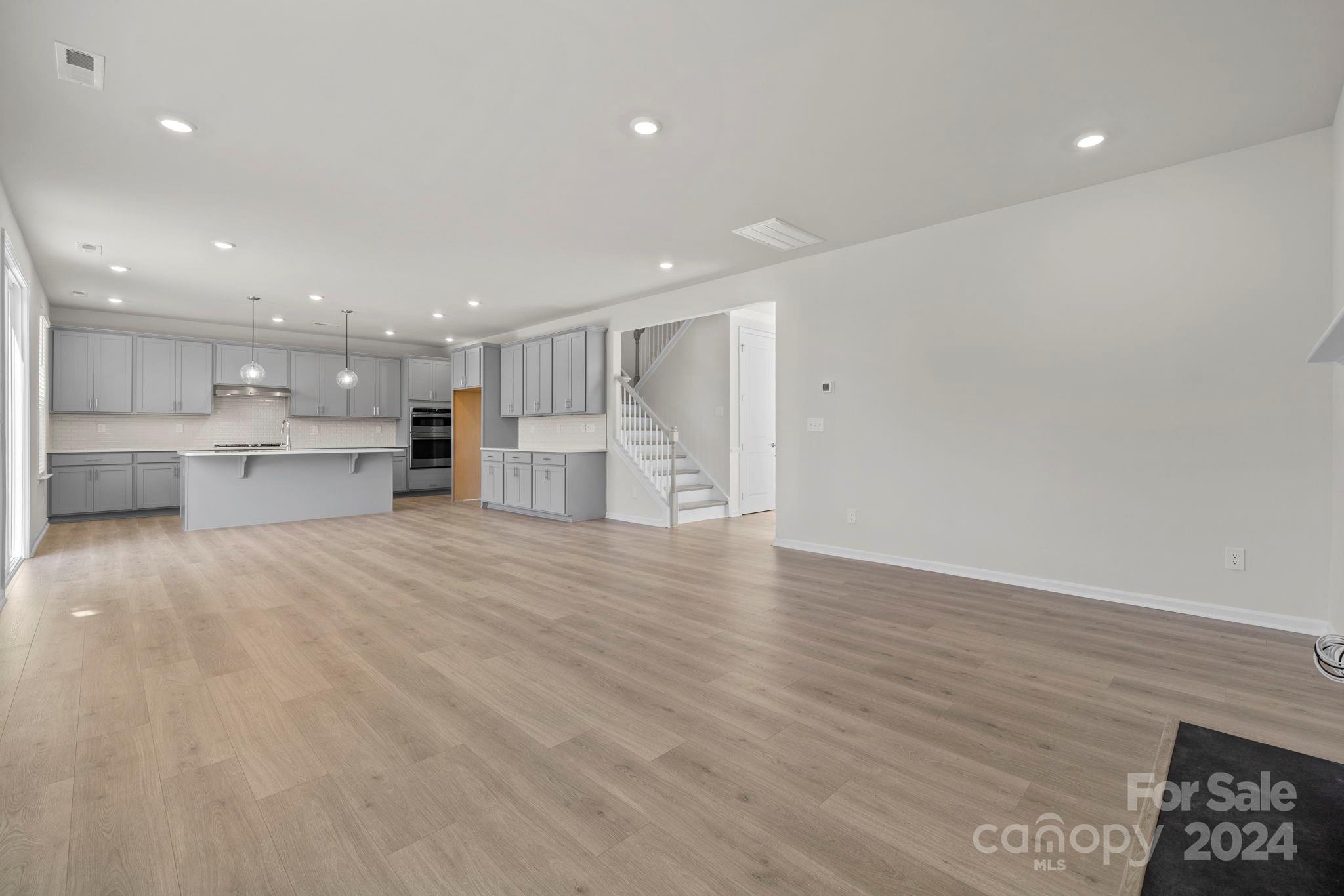 River Falls - Residential