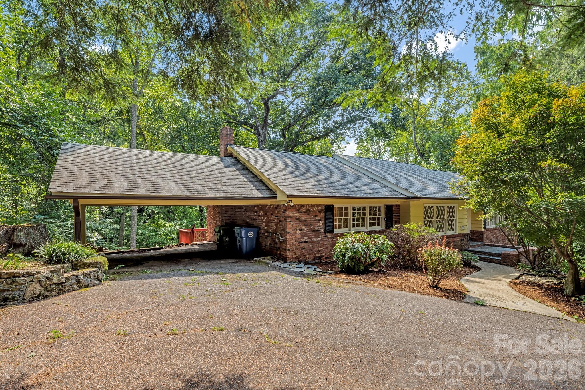 165 Cherokee Road