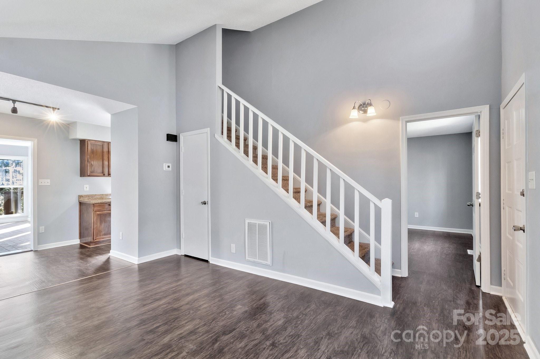Sharon Forest - Residential