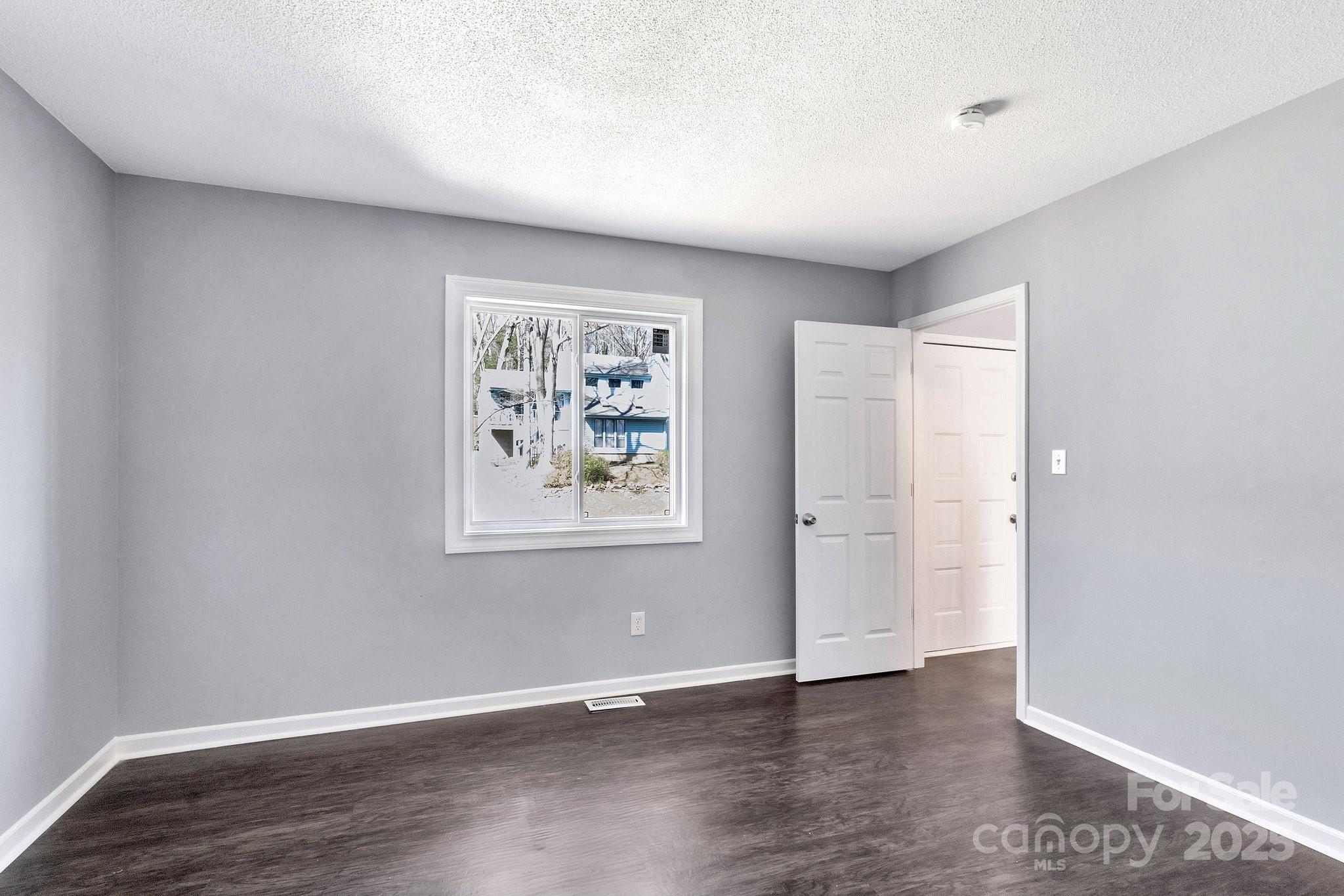 Sharon Forest - Residential