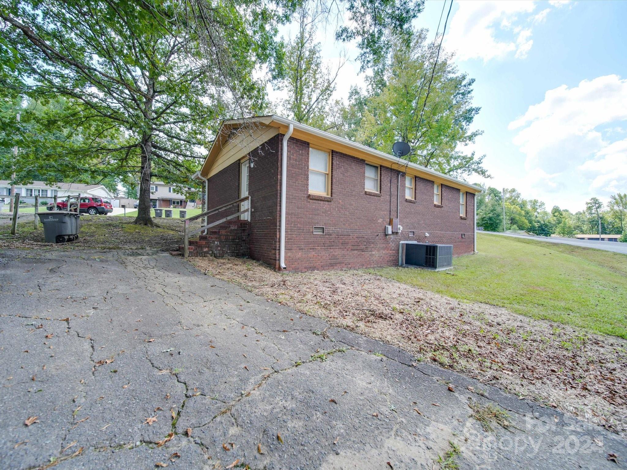 Sherwood Forest - Residential