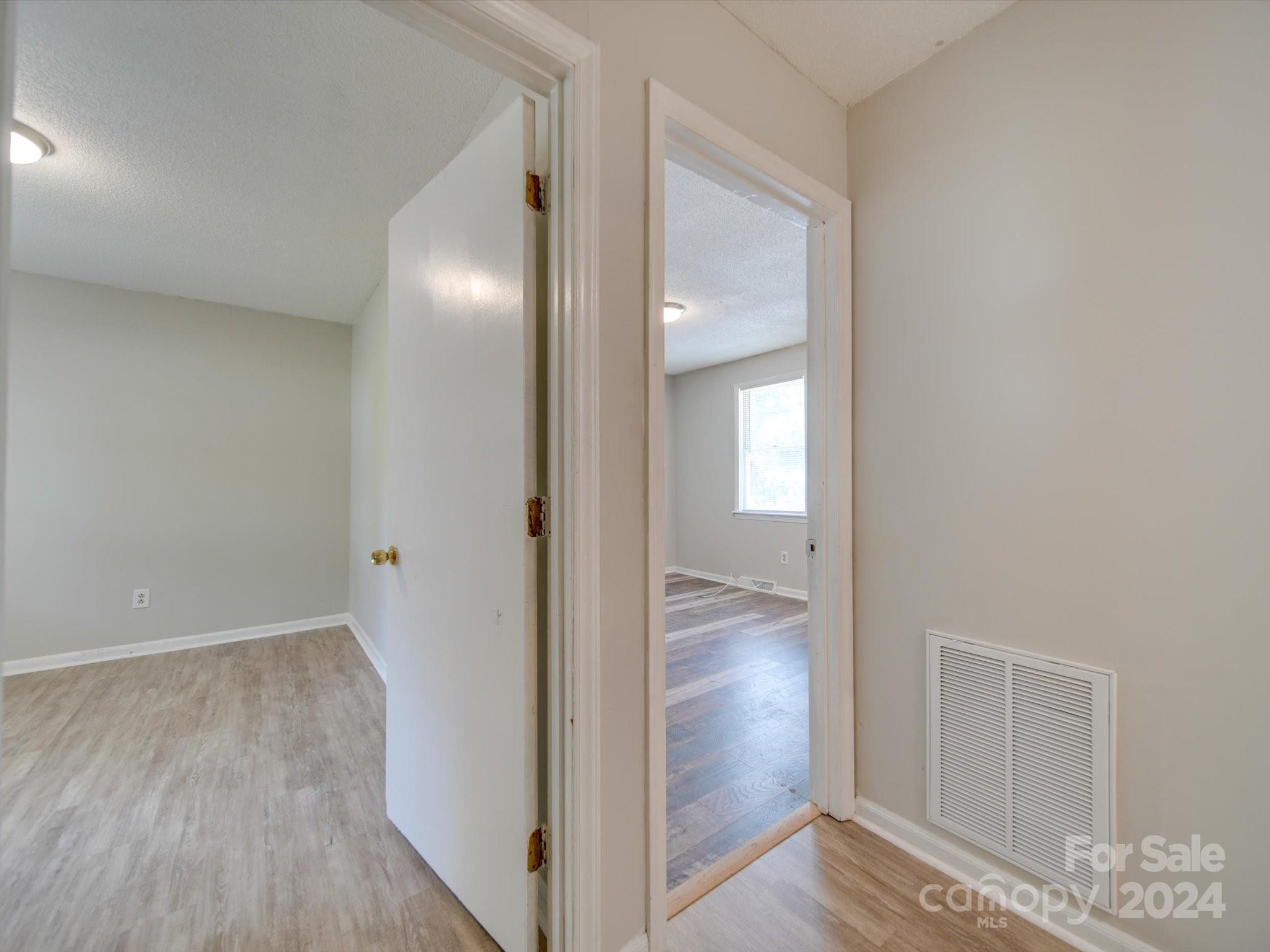 Sherwood Forest - Residential