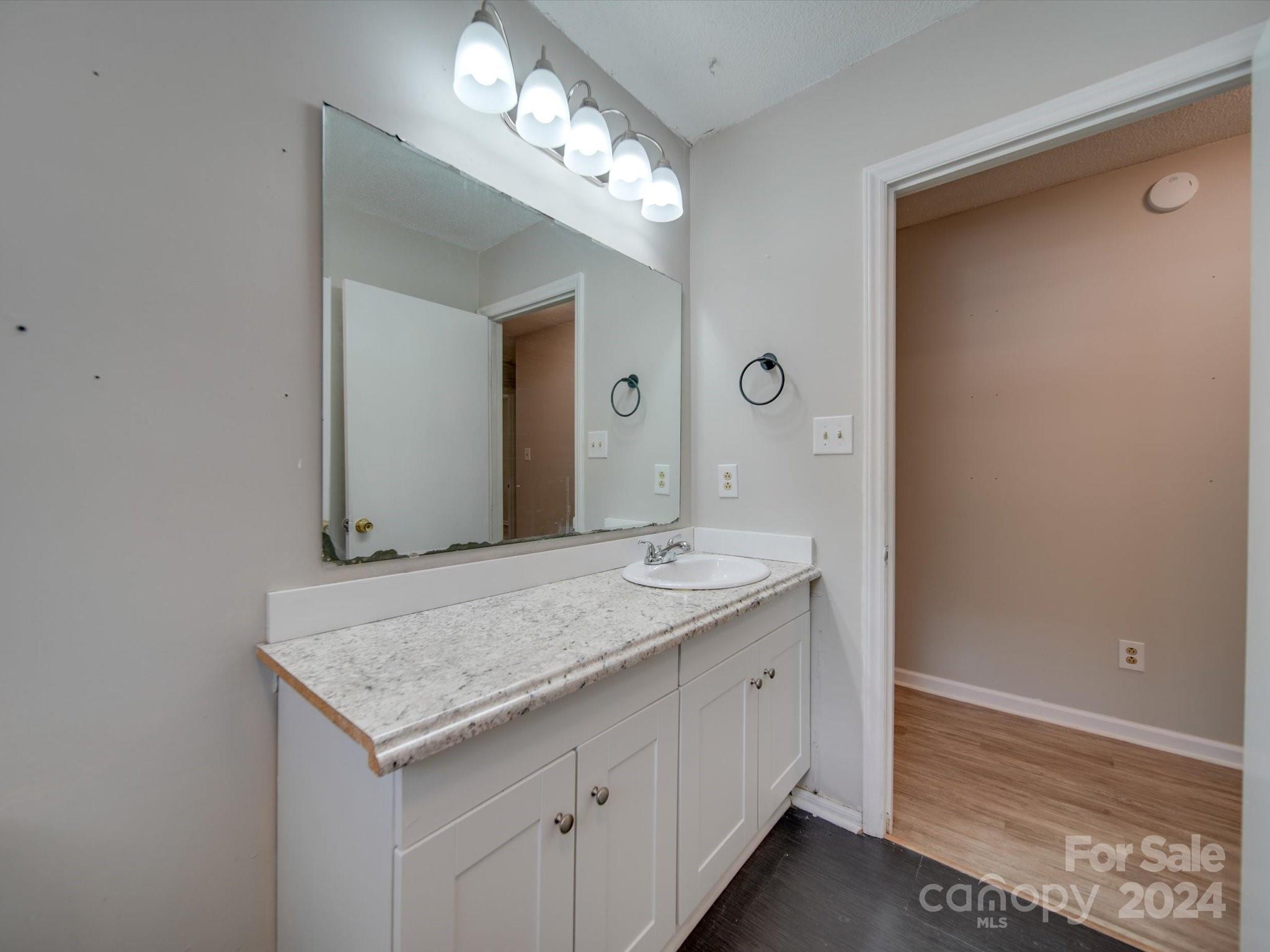 Sherwood Forest - Residential