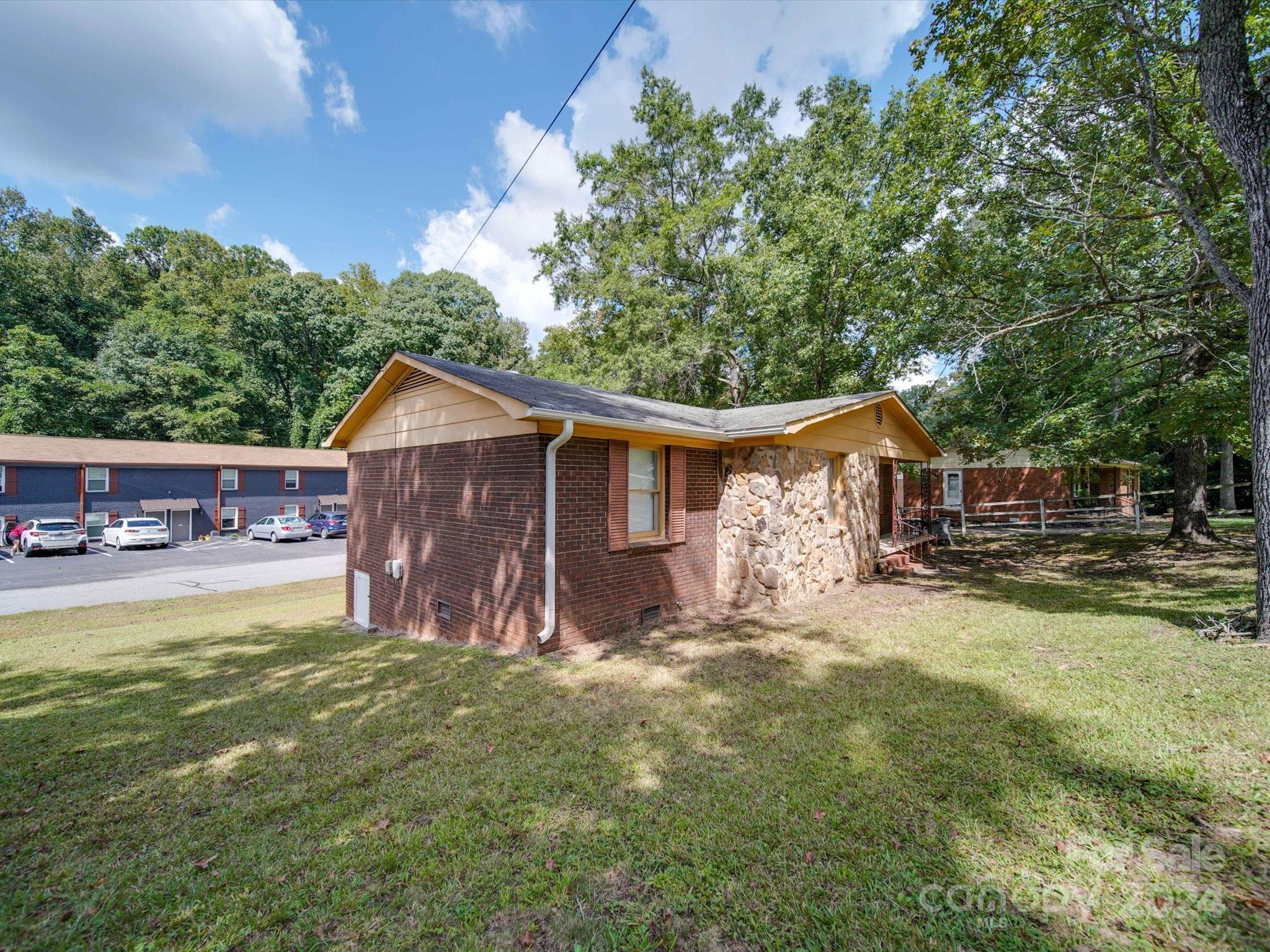 Sherwood Forest - Residential