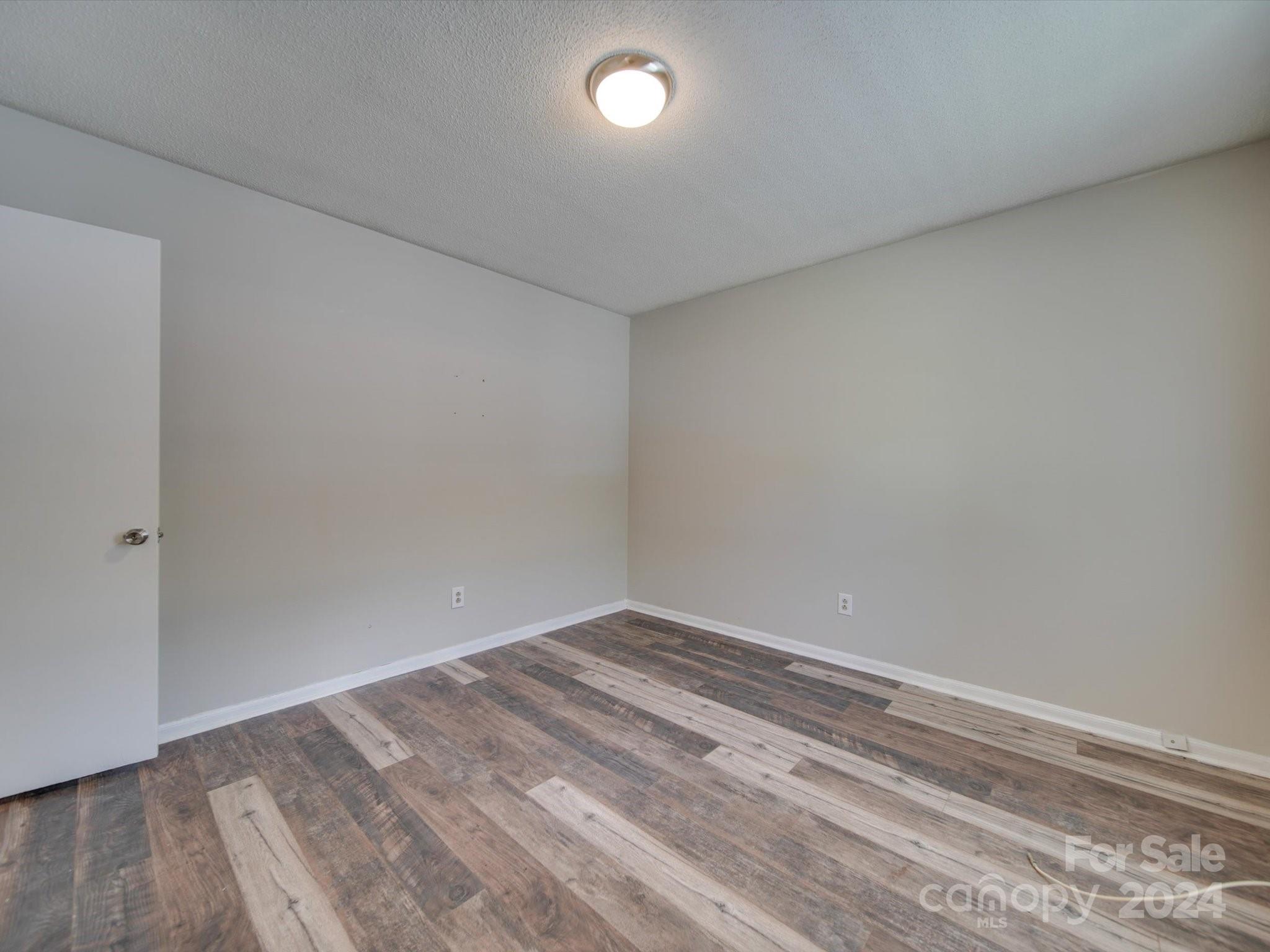 Sherwood Forest - Residential