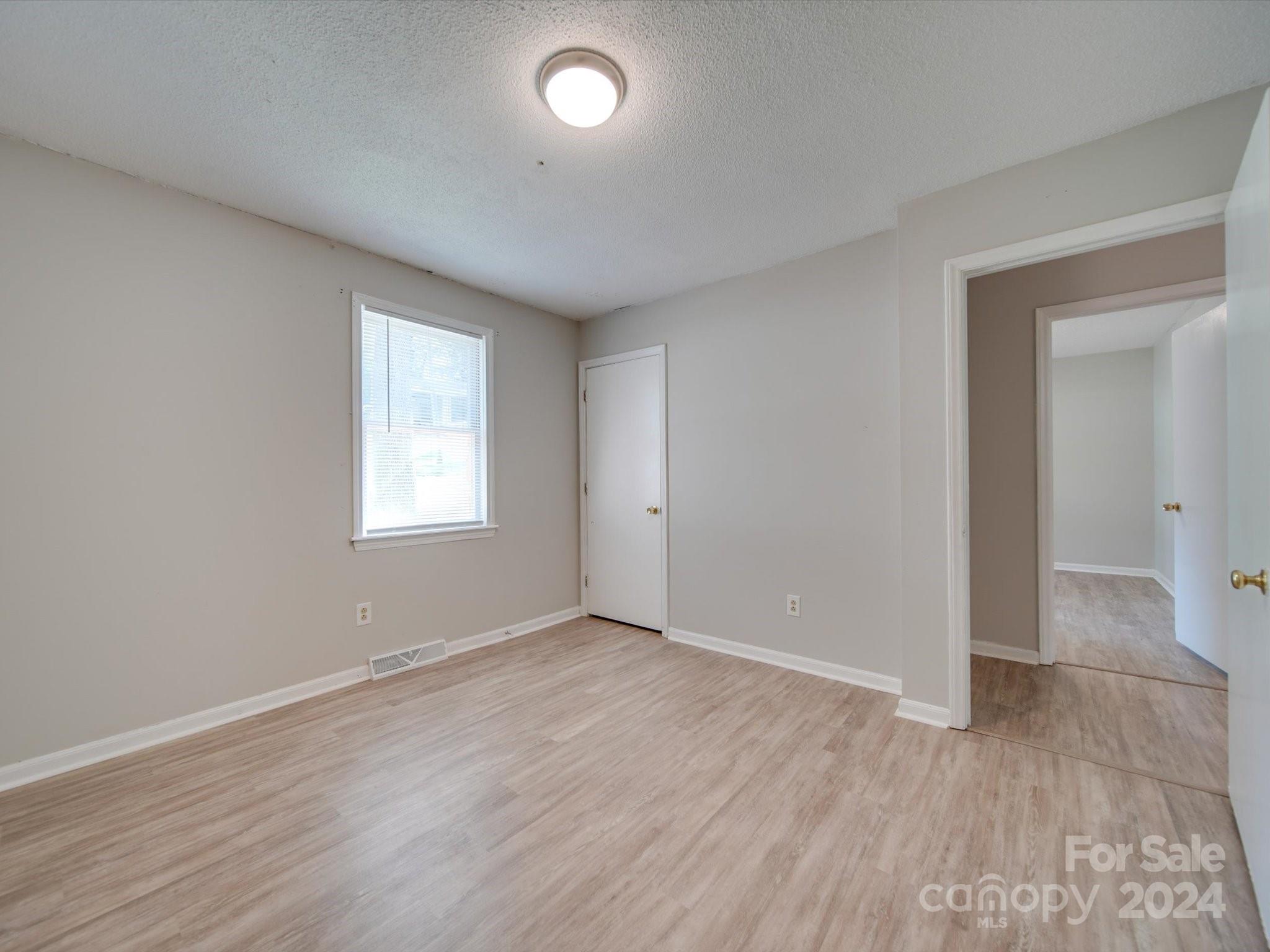 Sherwood Forest - Residential