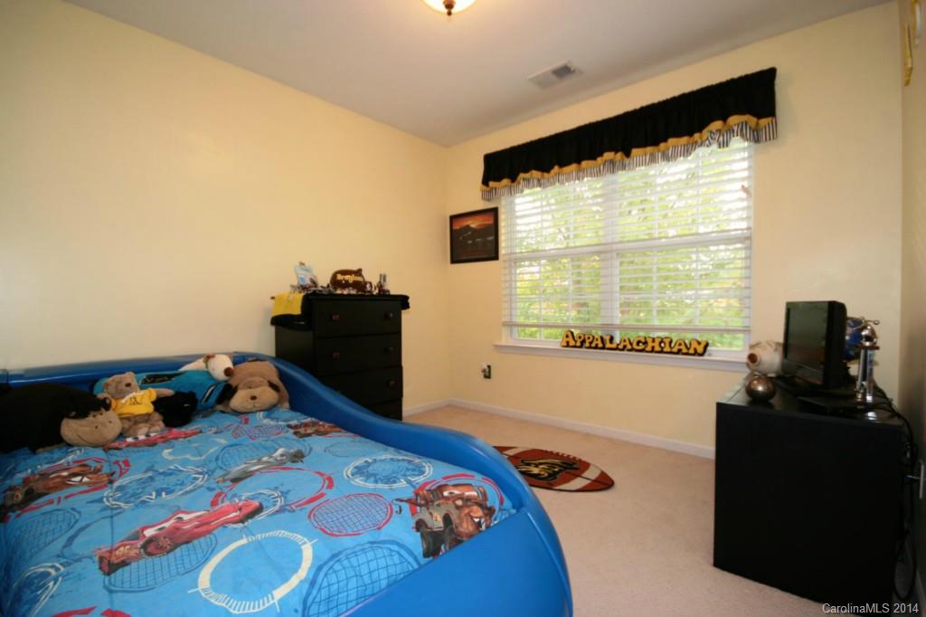 Waters Edge - Residential