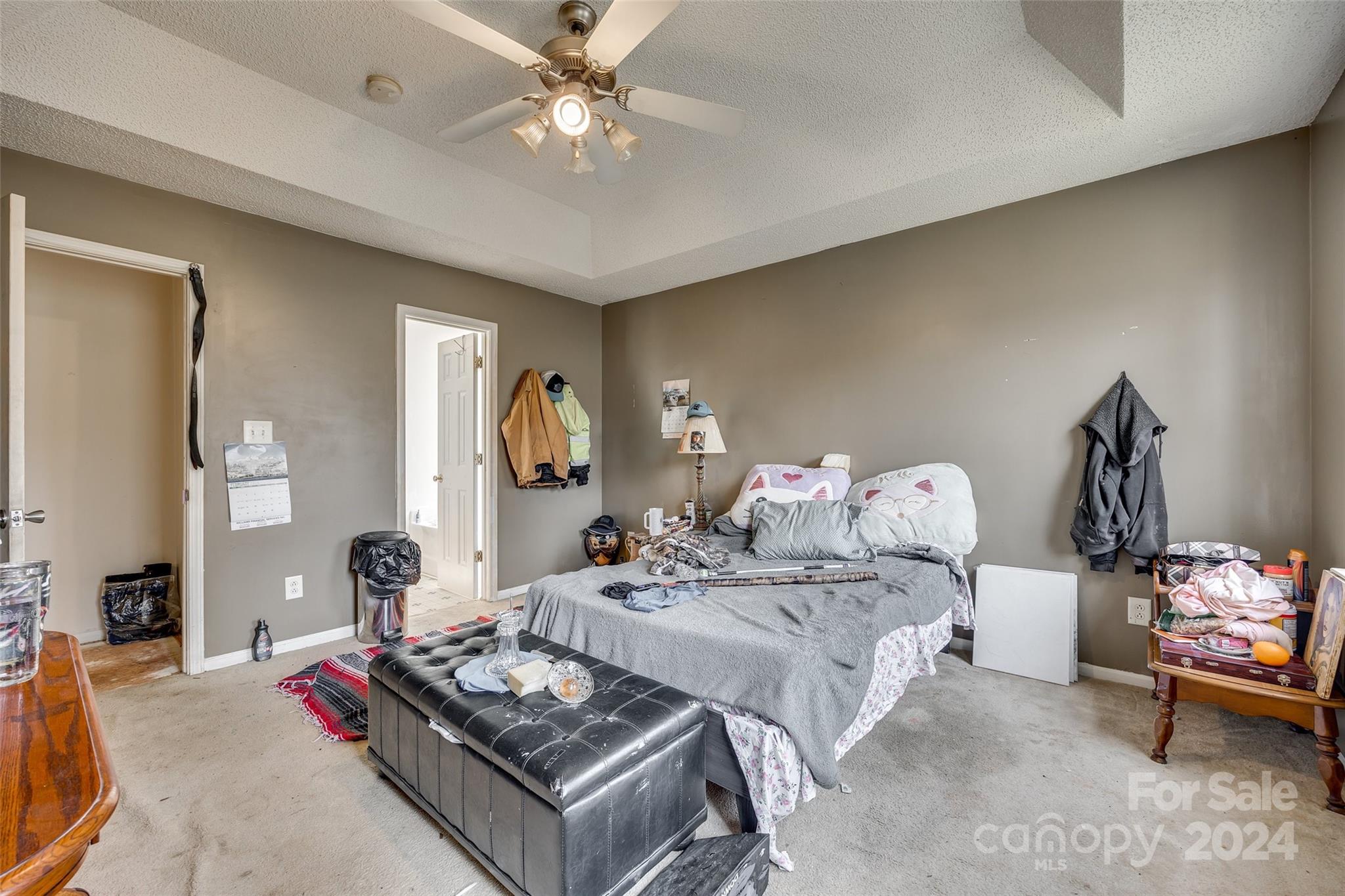 Country Club Heights - Residential