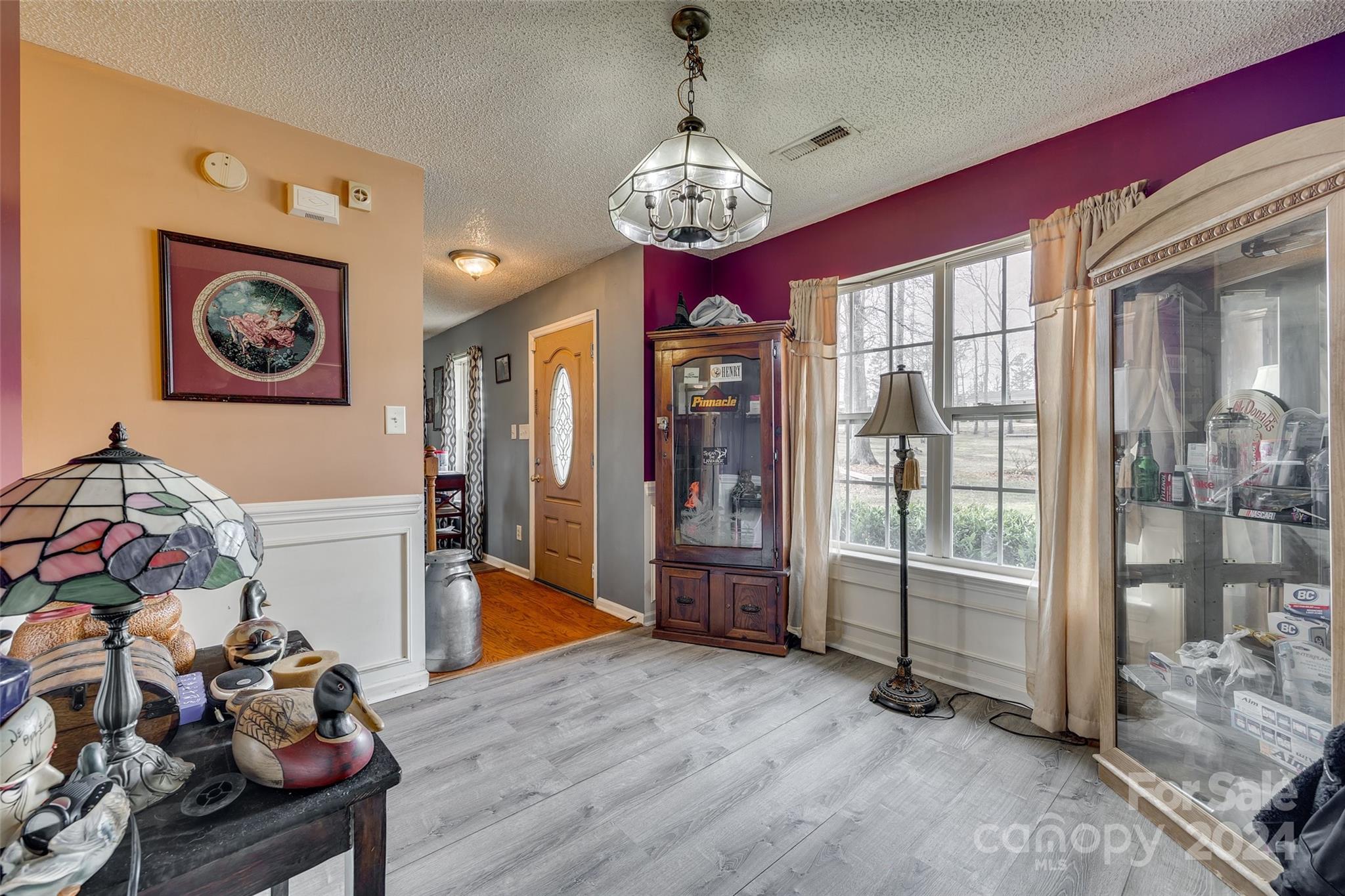 Country Club Heights - Residential