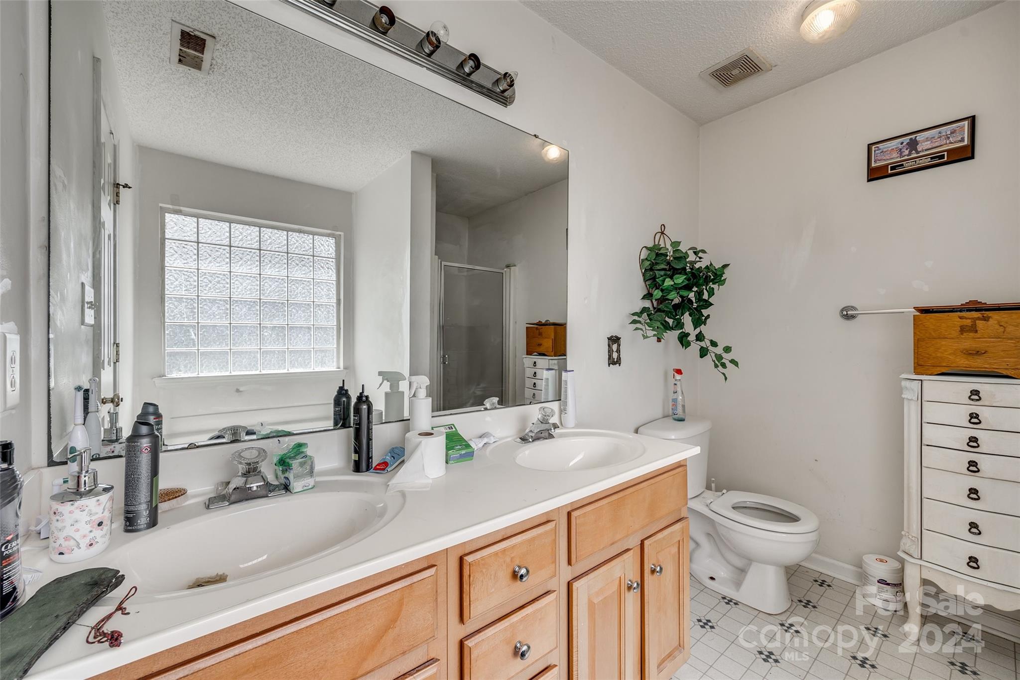 Country Club Heights - Residential