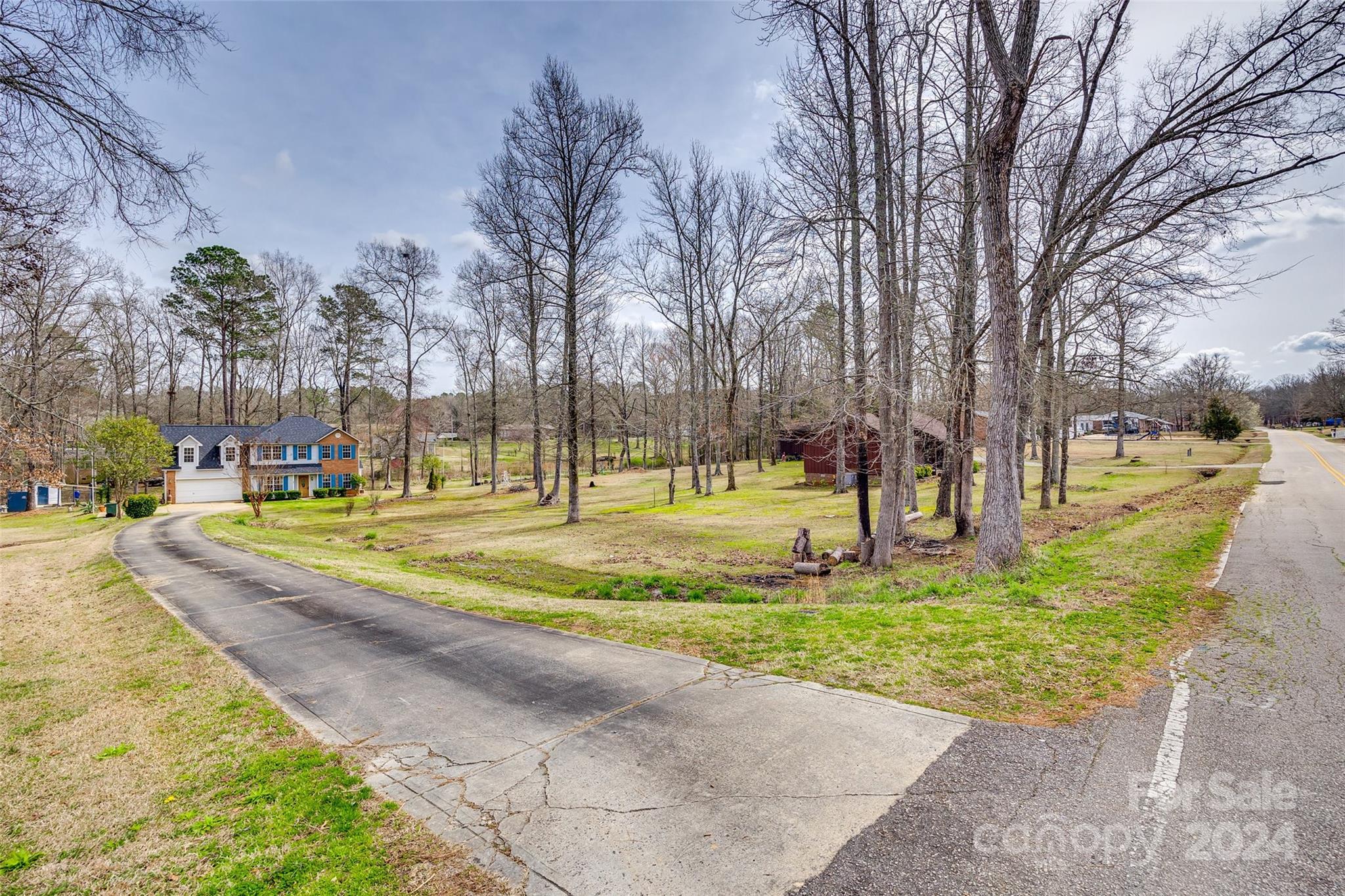 Country Club Heights - Residential