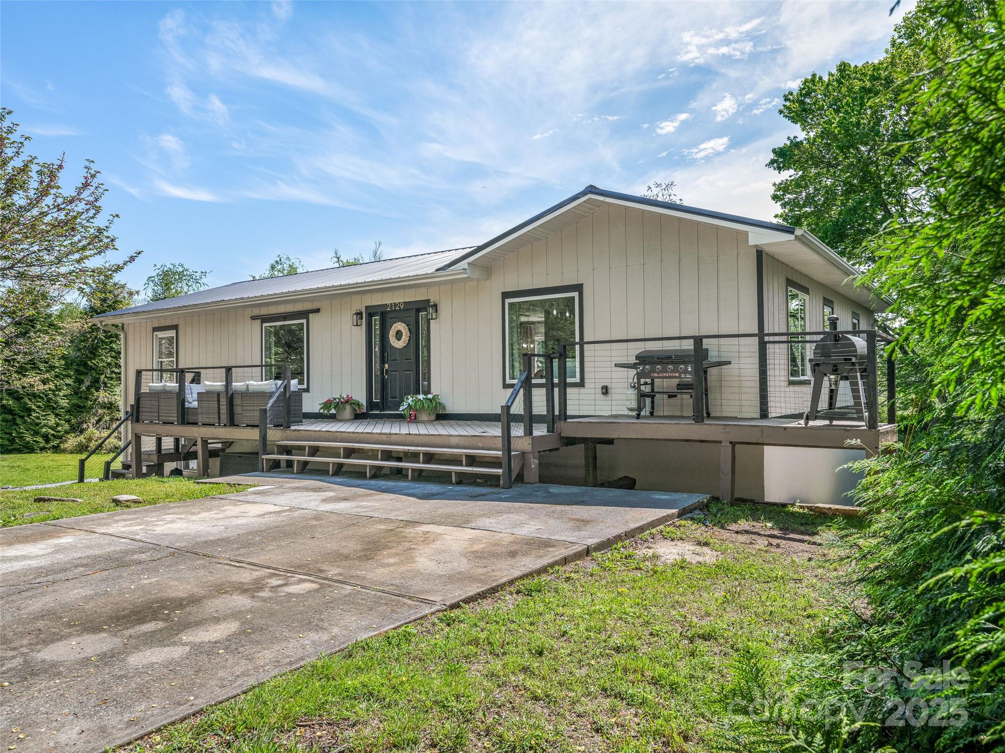2129 Old US 25 Highway