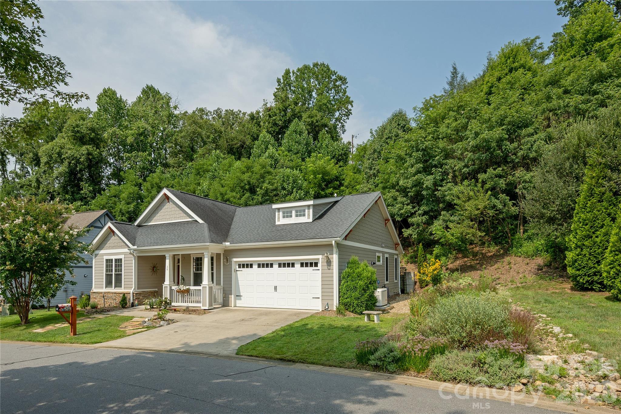 38 Pinebrook Club Drive