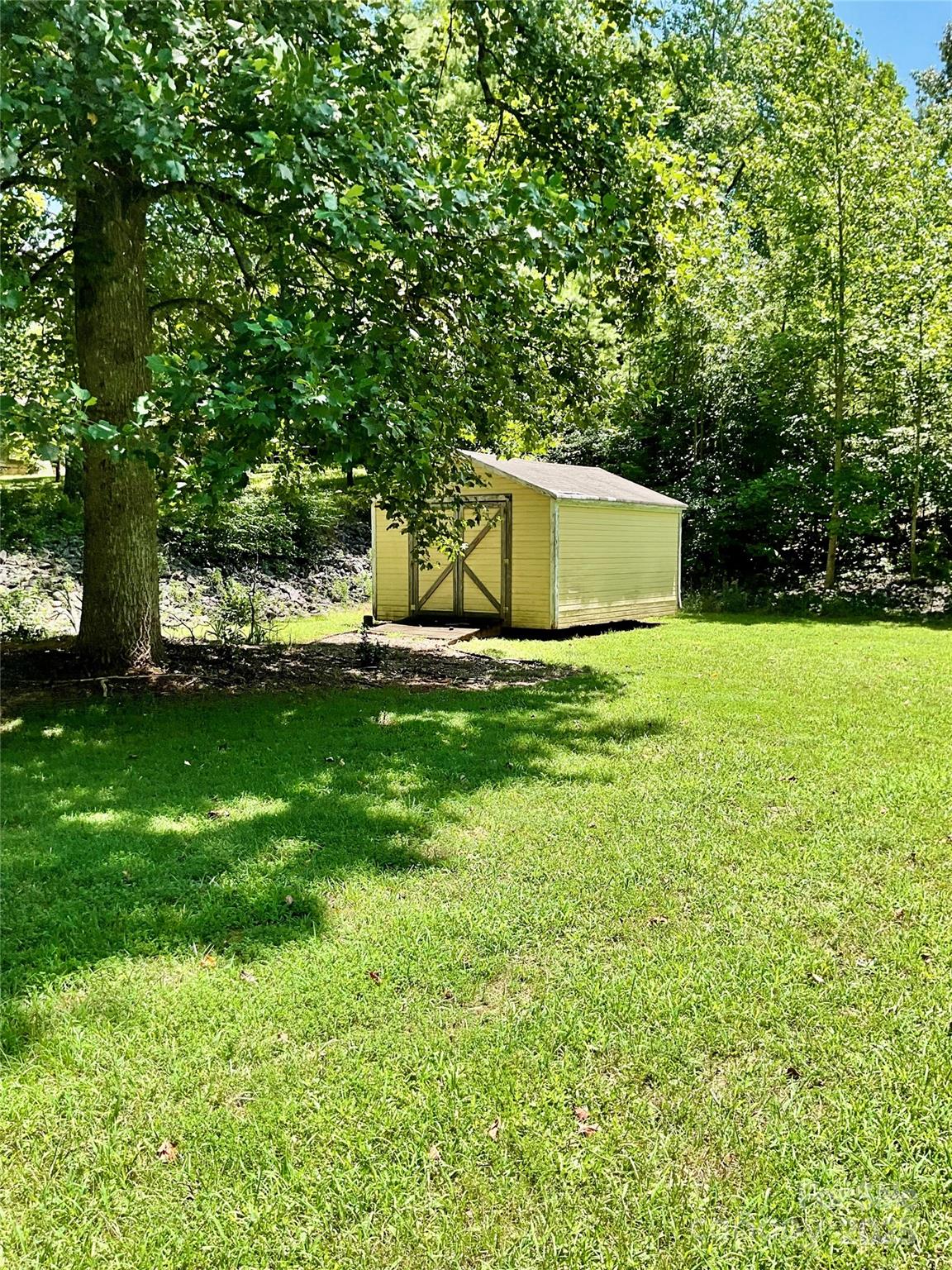 129 Countrywood Drive