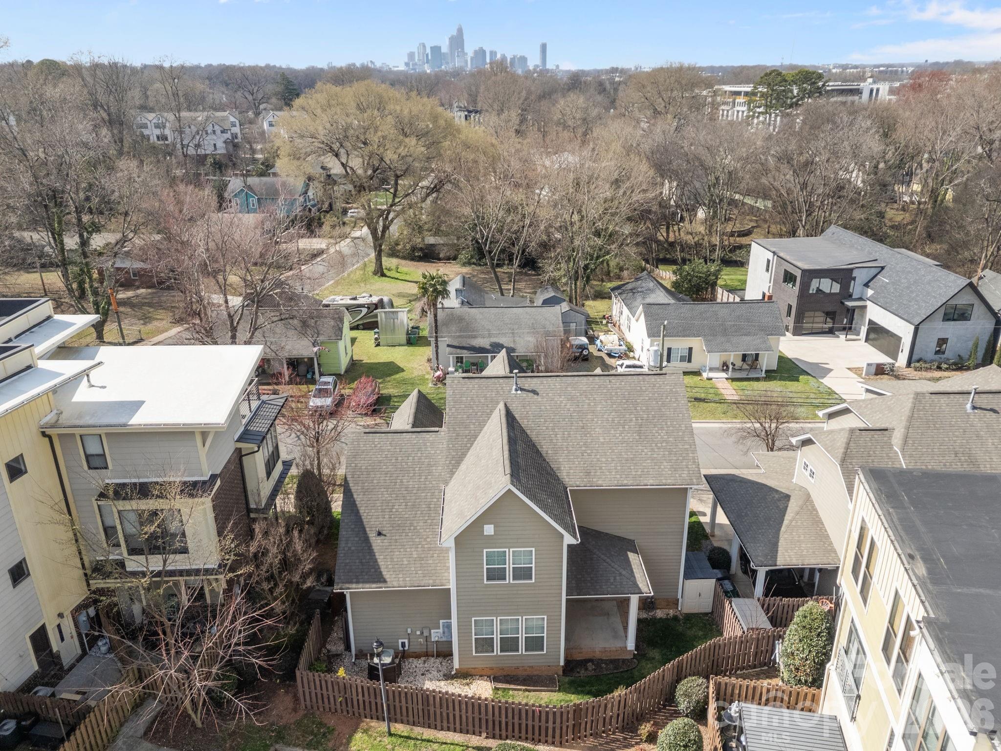 Steel Gardens - Residential