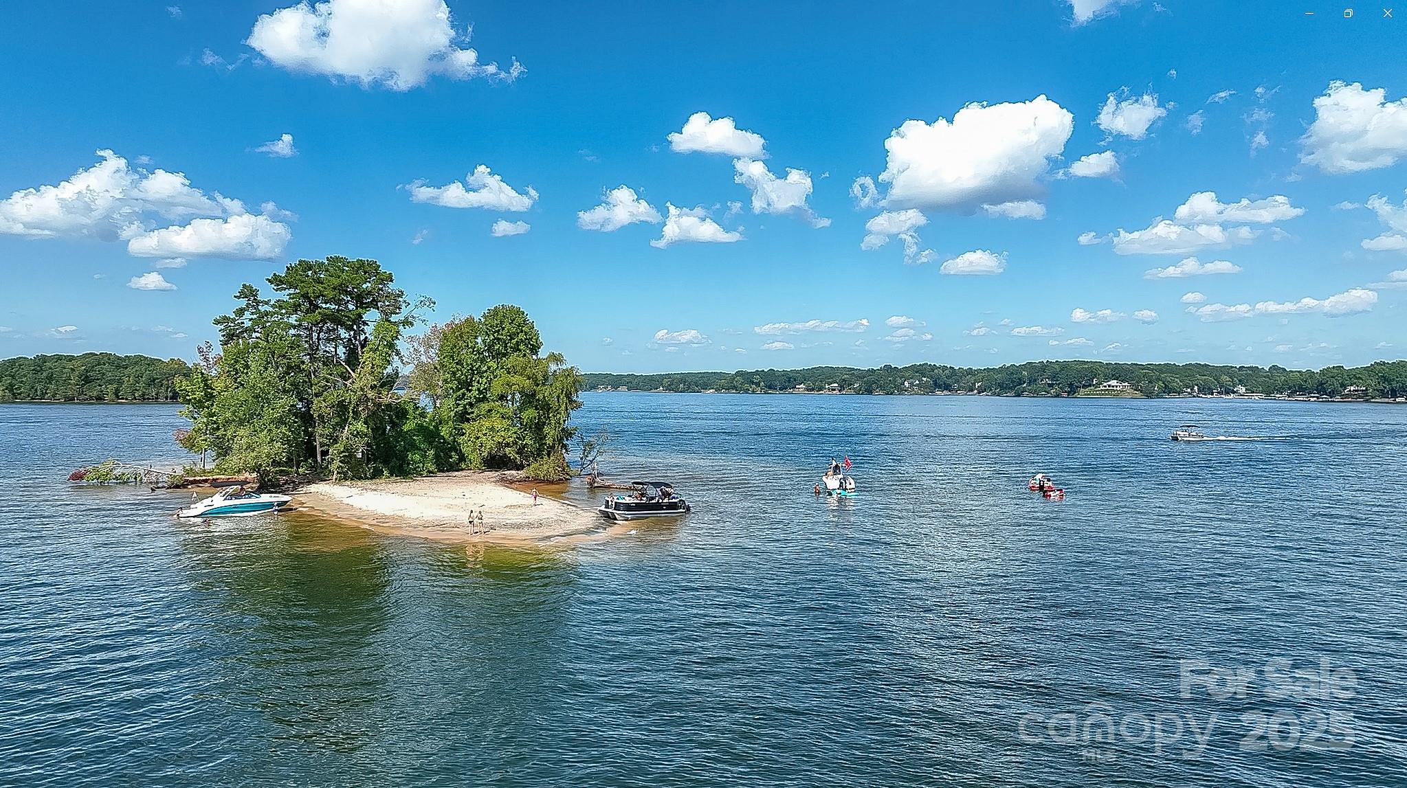 Lake Club - Residential