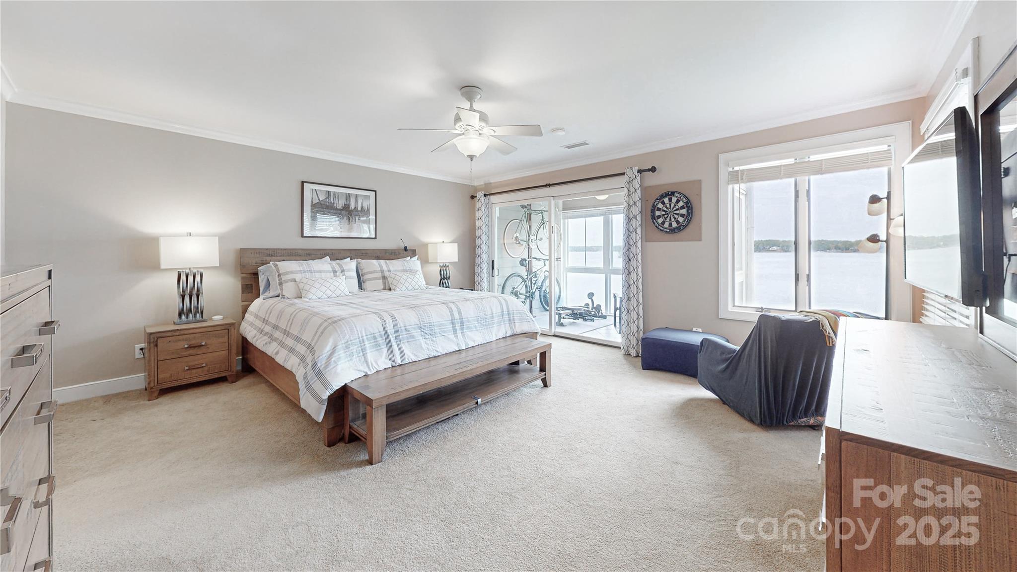 Lake Club - Residential