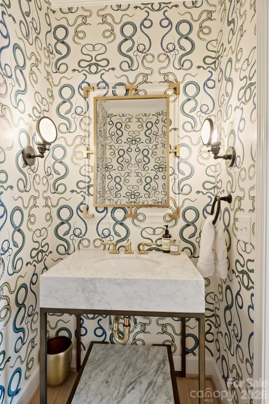 Elizabeth - Residential