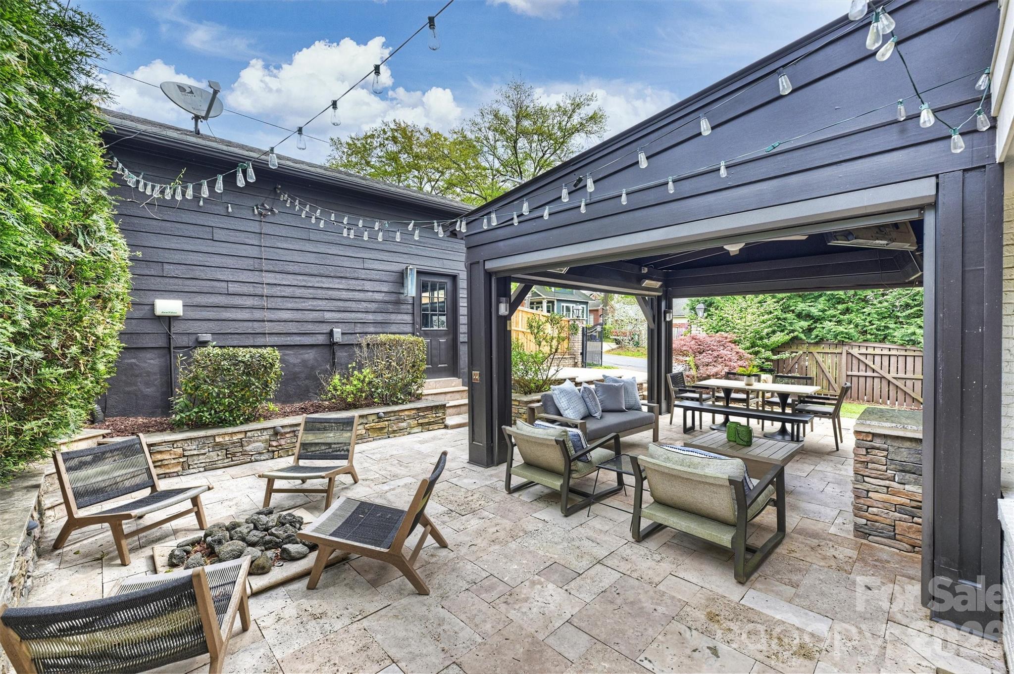 Elizabeth - Residential