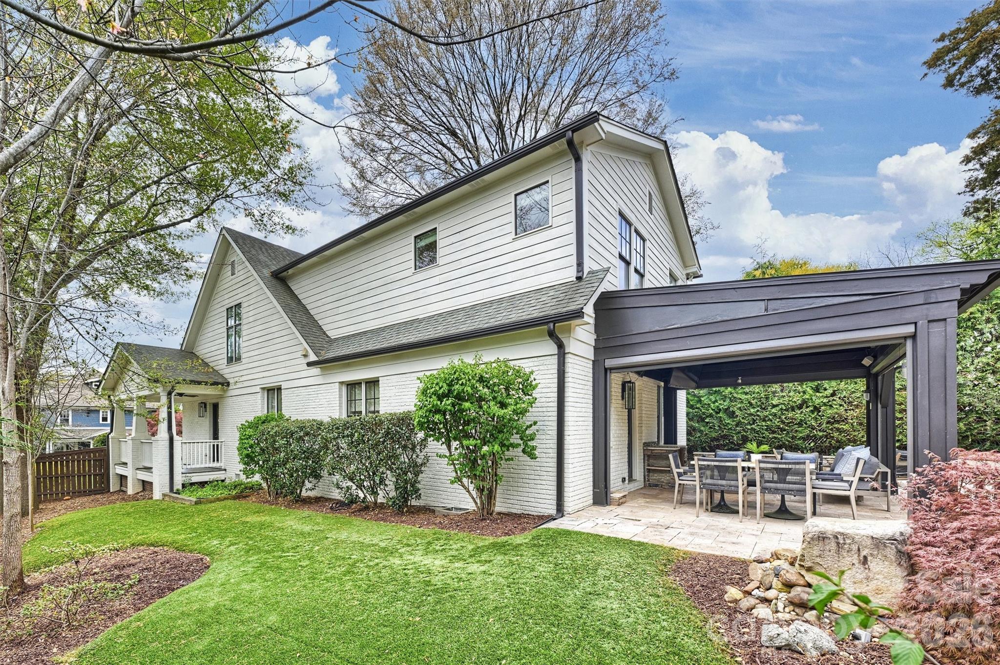 Elizabeth - Residential