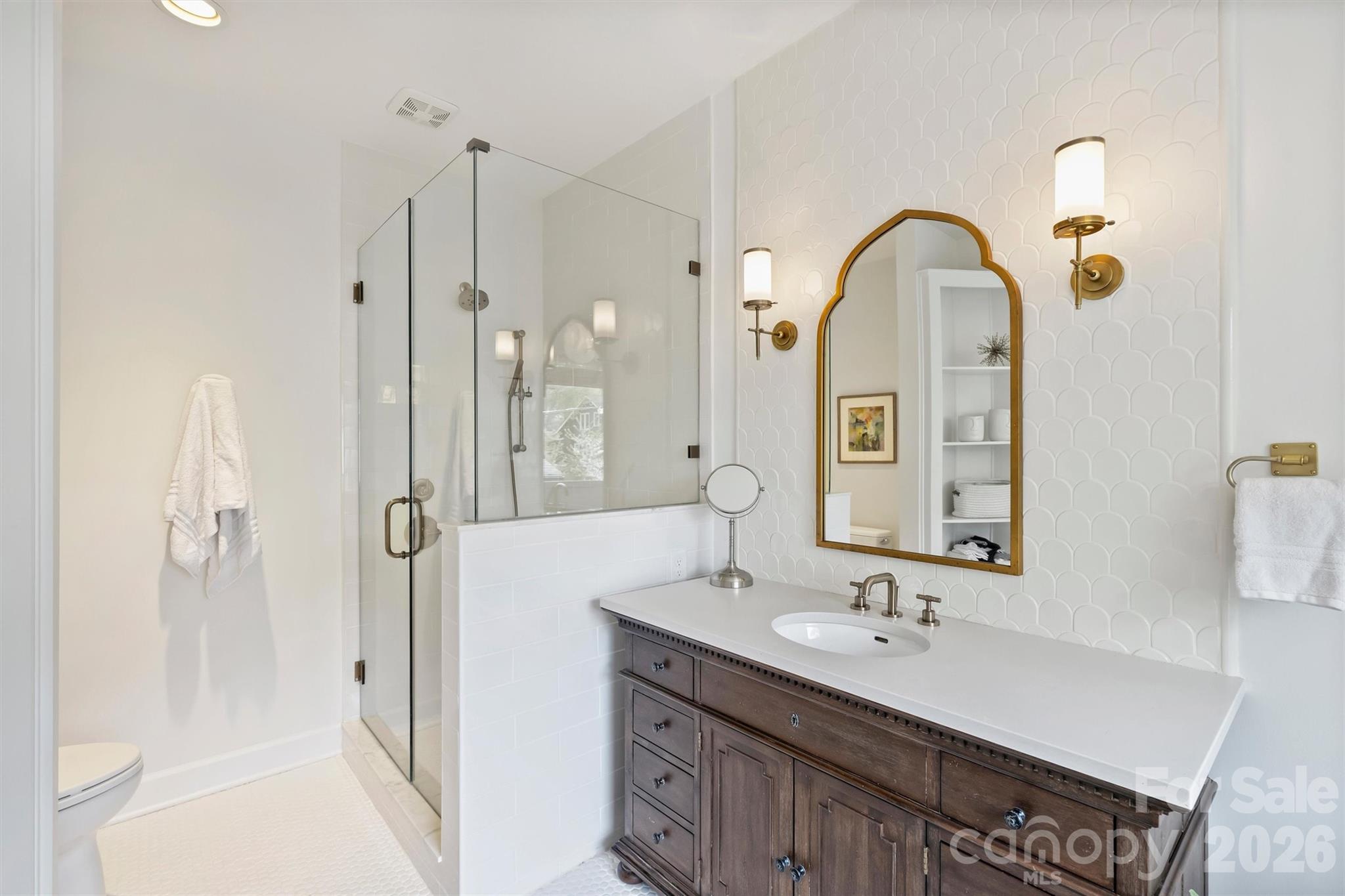 Elizabeth - Residential