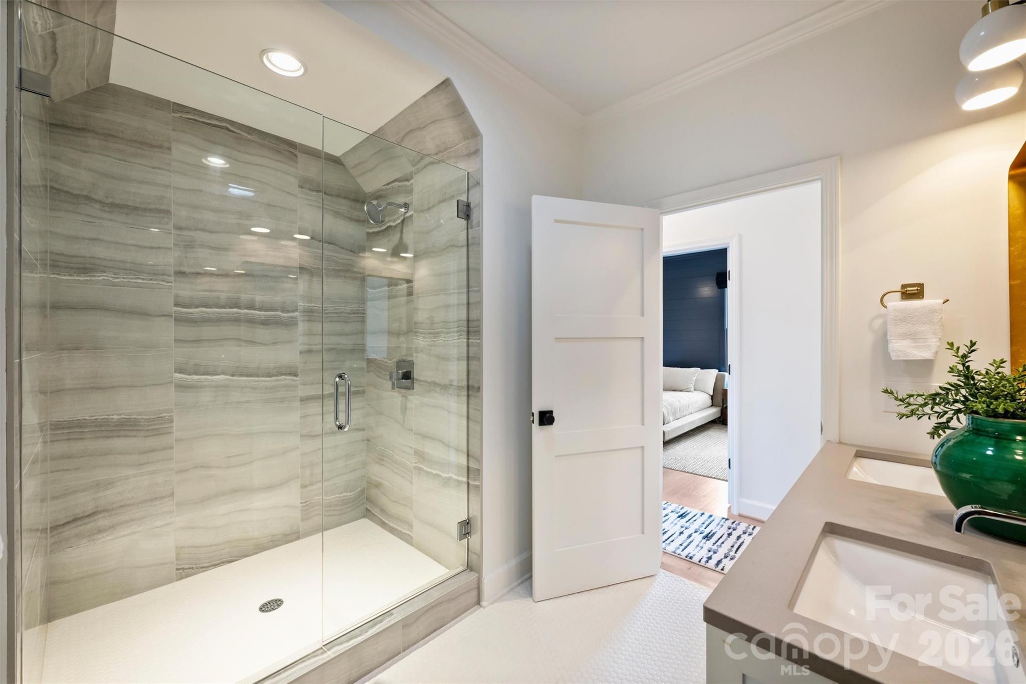 Elizabeth - Residential