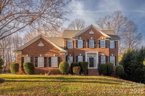 Photo of 8202 Denholme Drive, Waxhaw, NC 28173 (MLS # 4334499)