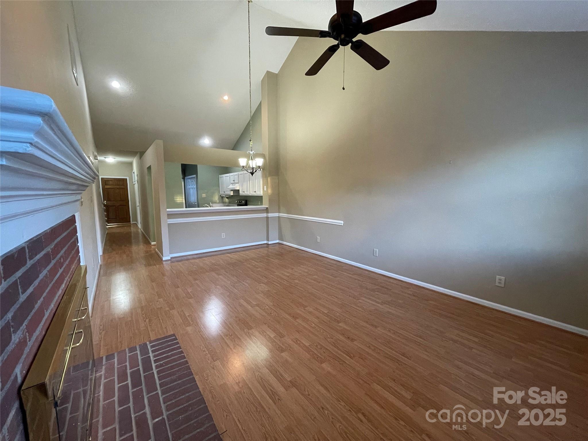 Twin Oaks - Residential