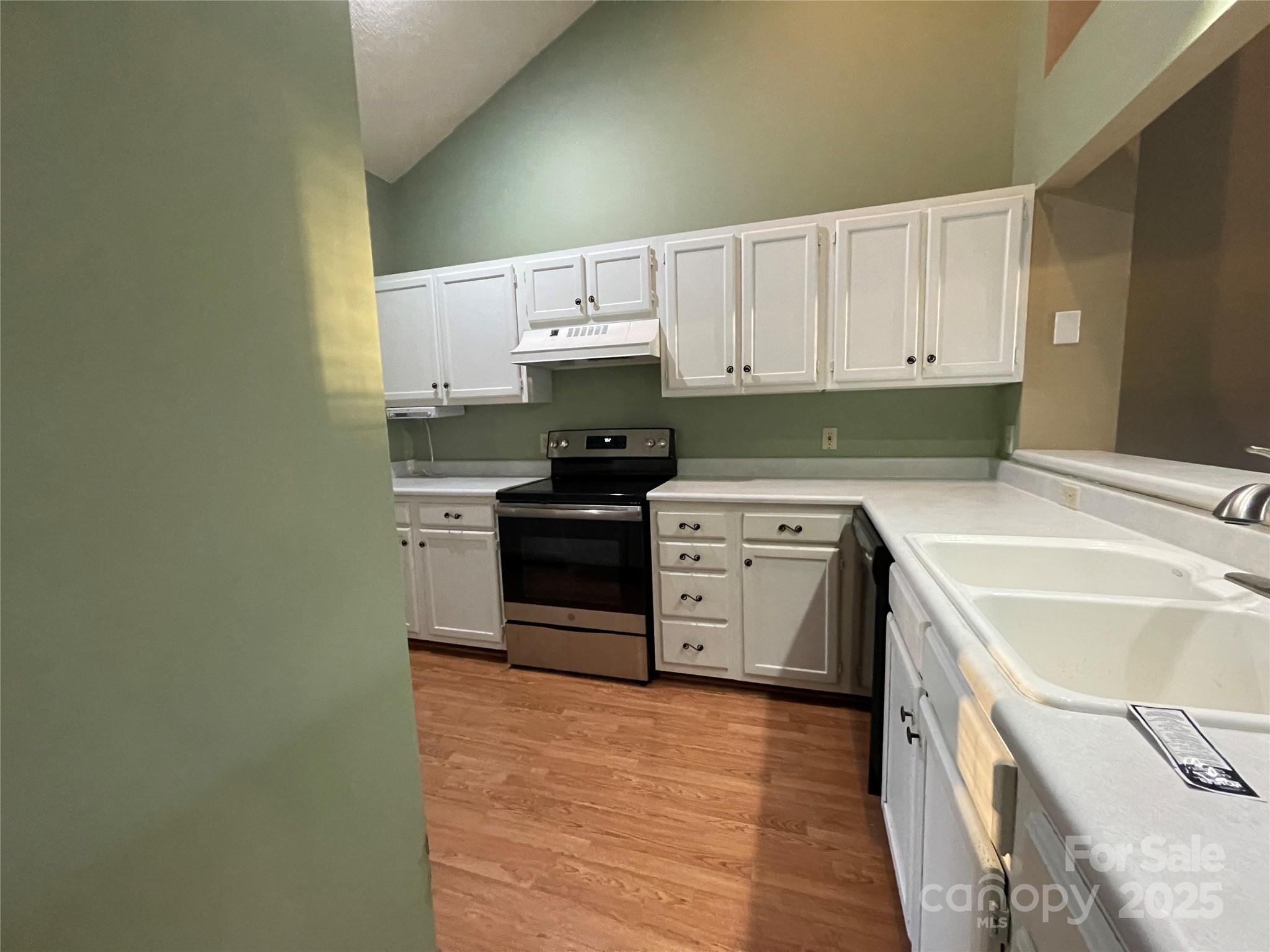 Twin Oaks - Residential