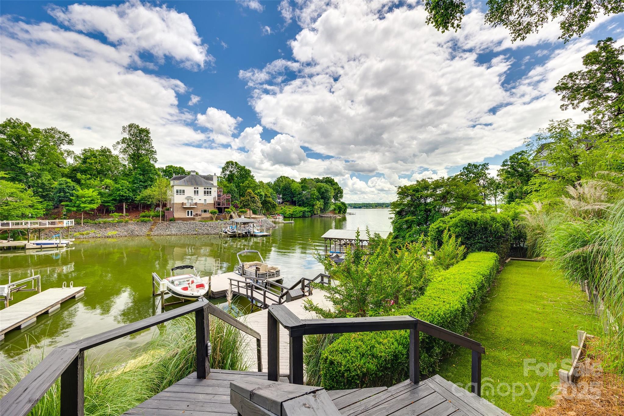 8014 Kiwi Point