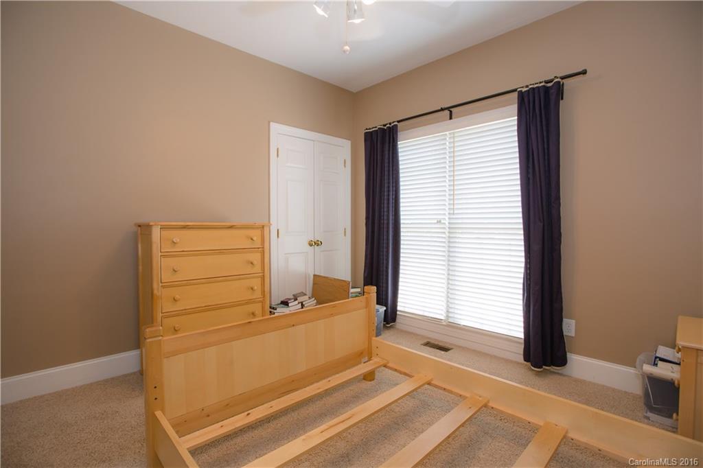 Huntington Farms - Residential