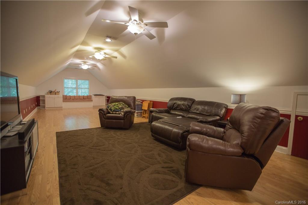 Huntington Farms - Residential