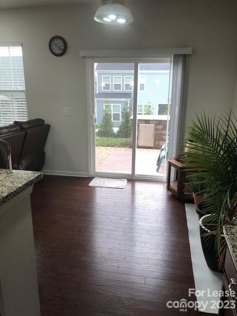 Oakland Pointe - Residential Lease