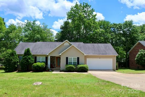 1657 6th Street SE Hickory NC 28602