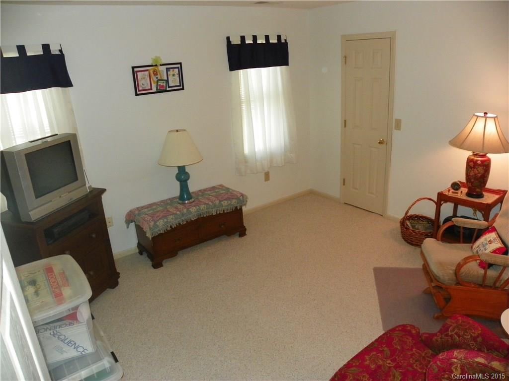 Stallings Glen - Residential