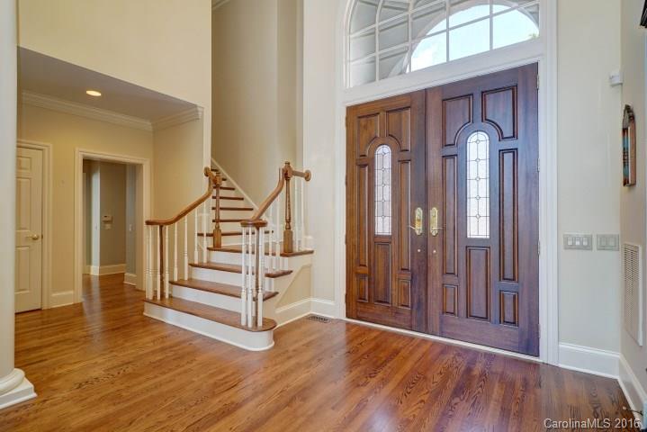 The Peninsula - Residential