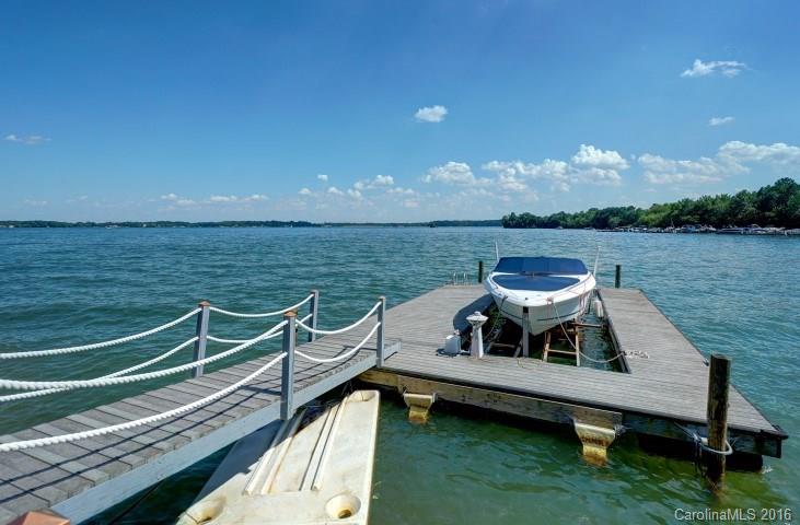 The Peninsula - Residential