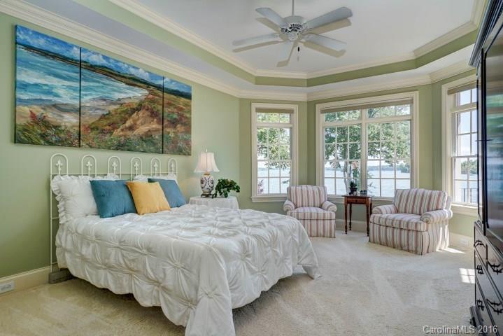 The Peninsula - Residential