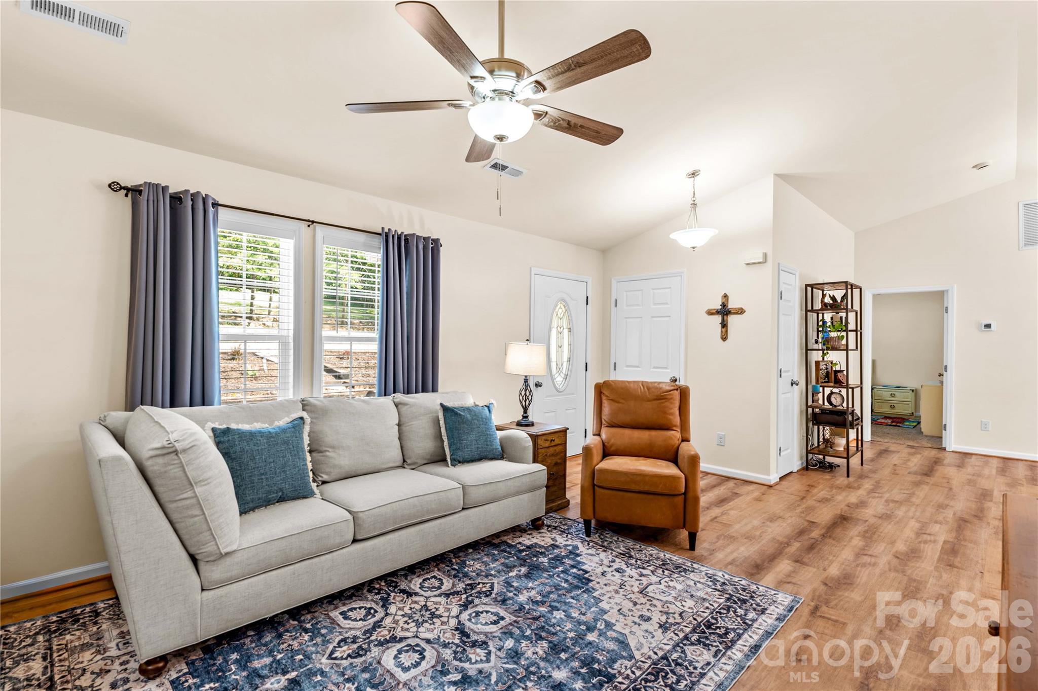 122 S Yadkin River Road