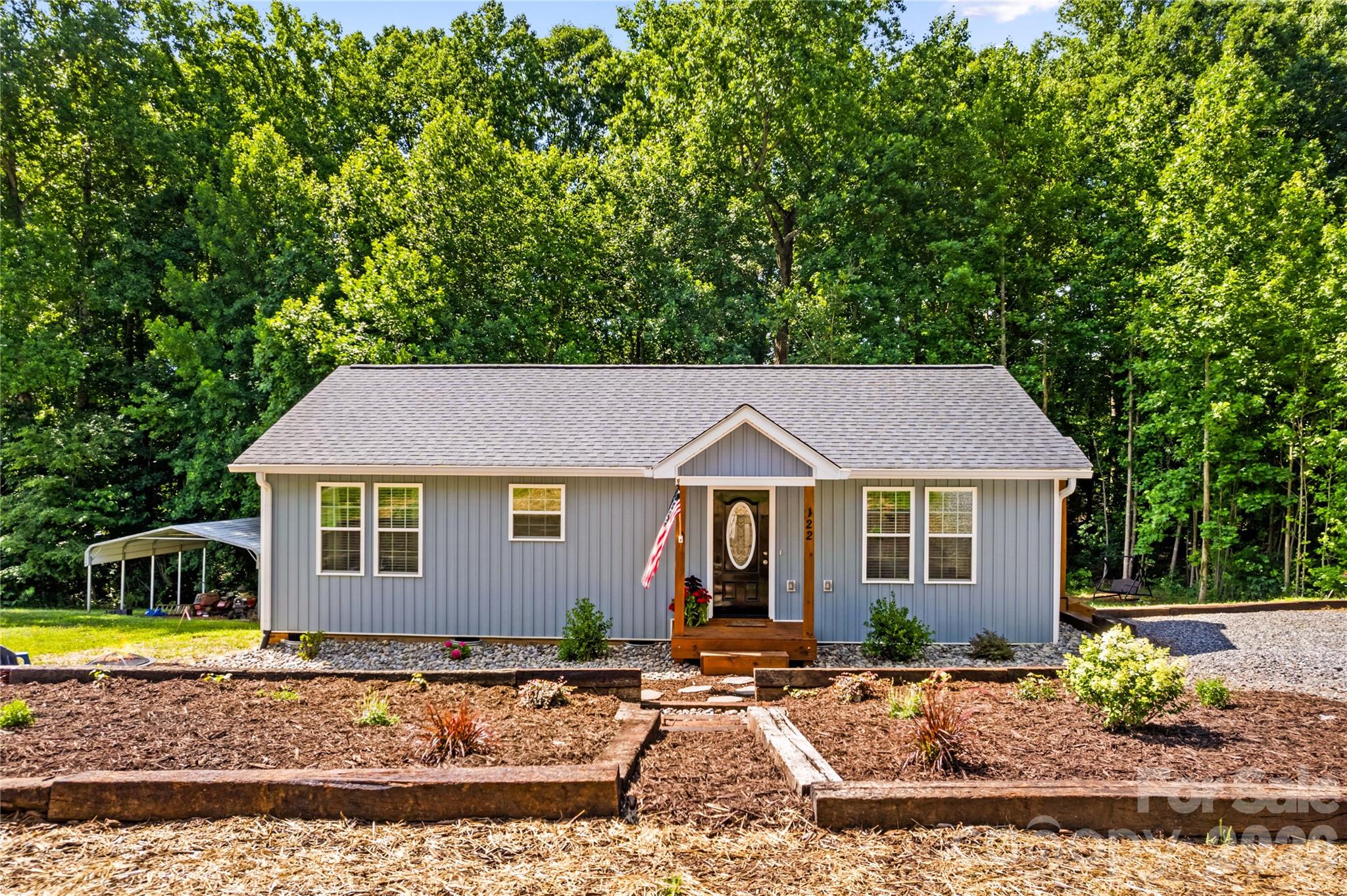 122 S Yadkin River Road
