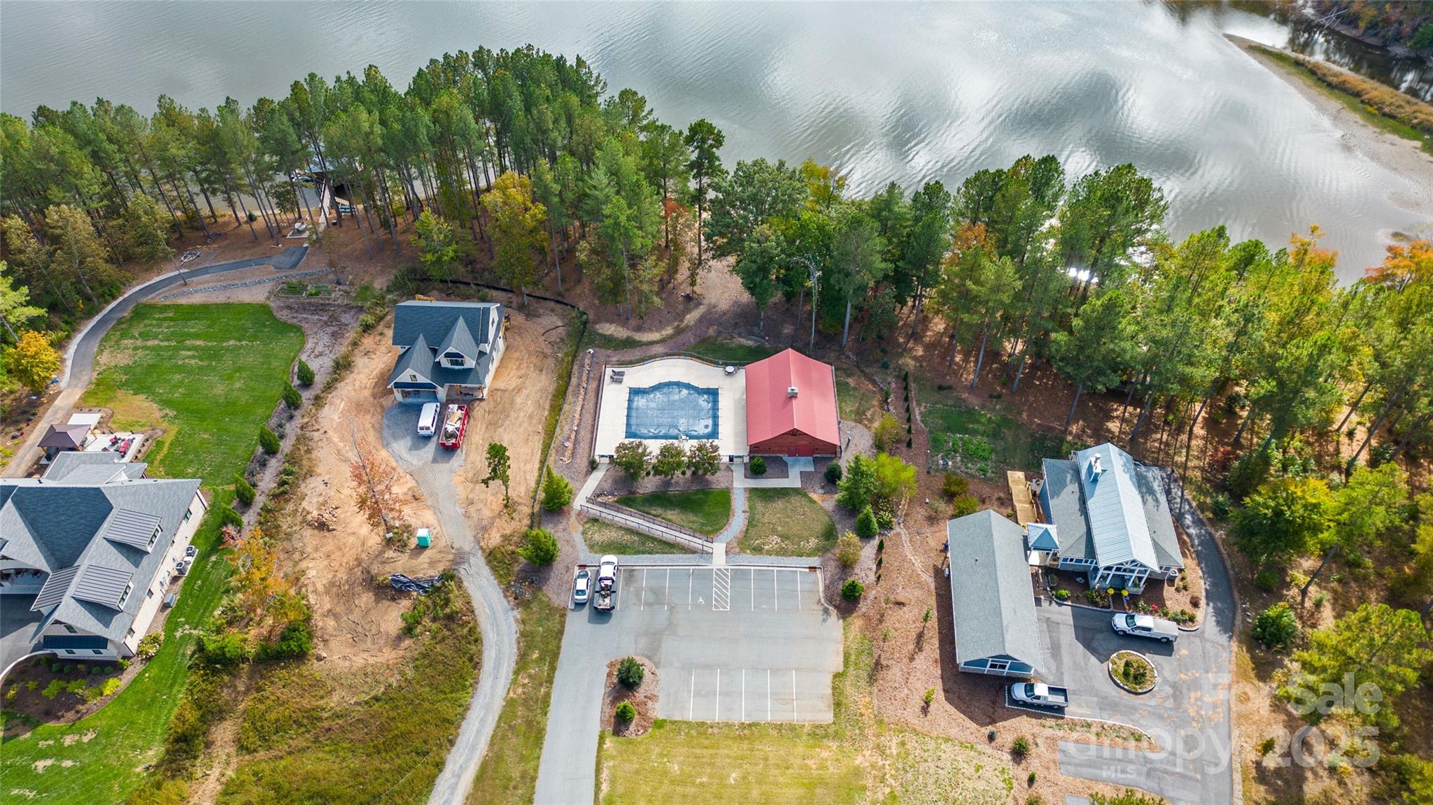 The Waterfront Club - Residential