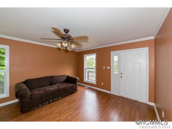 Fork Mountain Cliffs - Residential